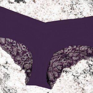 Victoria's Secret Sexy Illusions Lace No Show Cheeky Panty